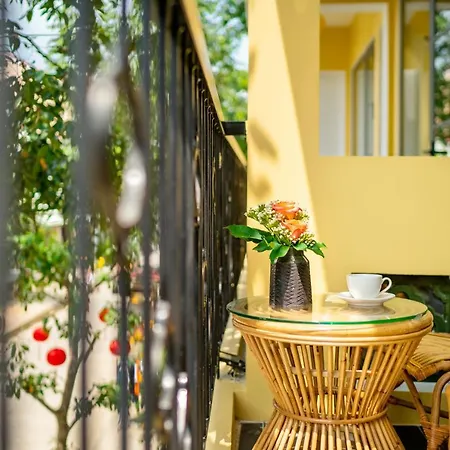 Chillax Old Town Villa-3